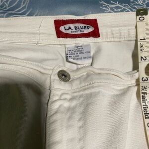 L.A. Blues Classic Cream Stretch Jeans